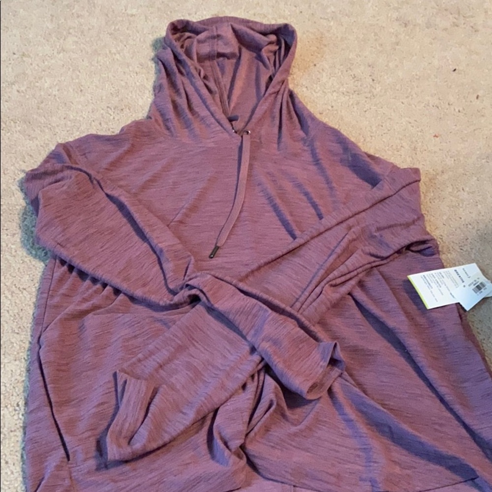 Old navy active shirt